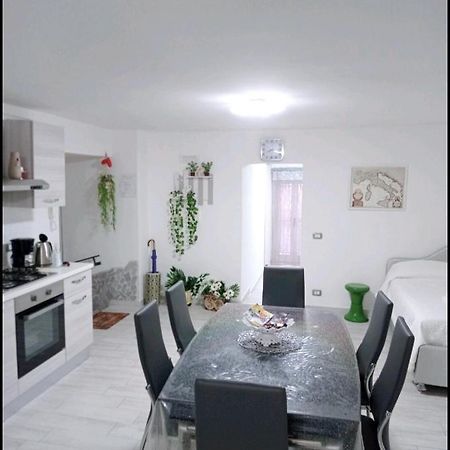 Nunzia'S House Napoli Apartman Kültér fotó