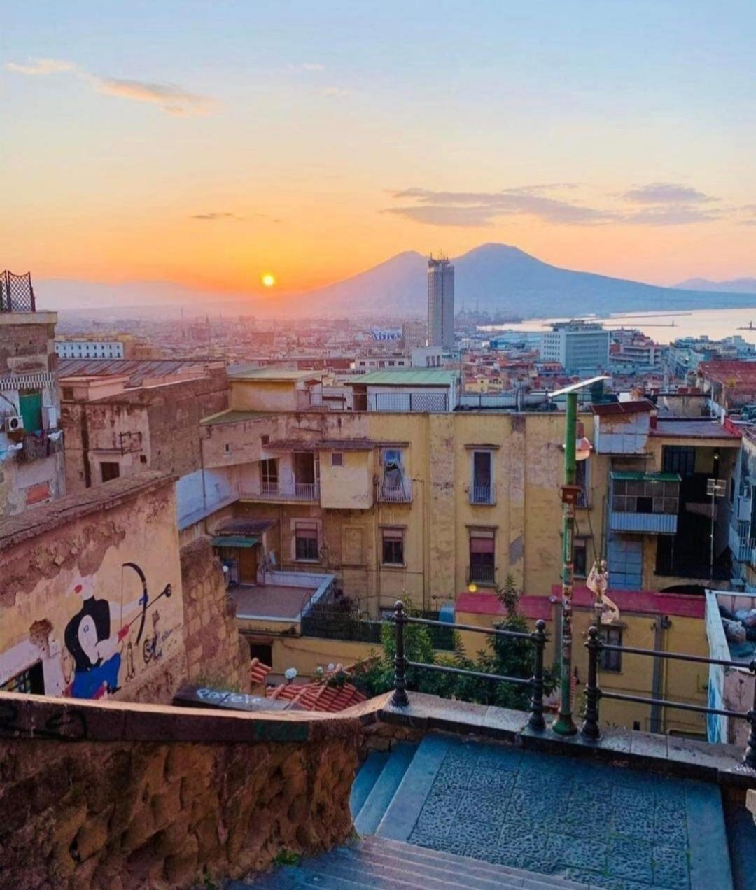 Nunzia'S House Napoli Apartman Kültér fotó